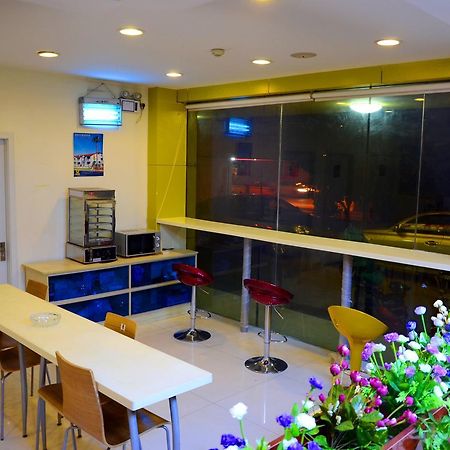 Super 8 Suzhou Guanqian Conference Center סוג'ואו מראה חיצוני תמונה