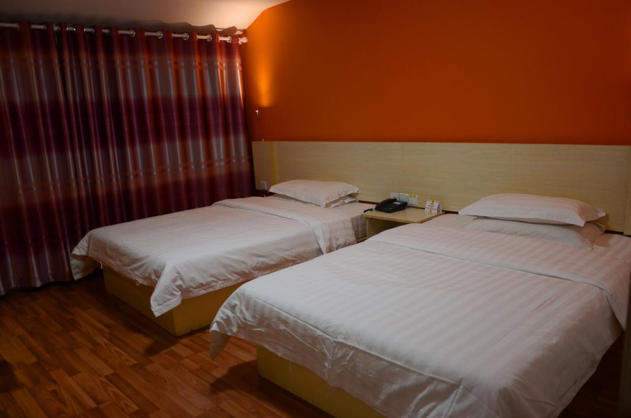 Super 8 Suzhou Guanqian Conference Center סוג'ואו מראה חיצוני תמונה